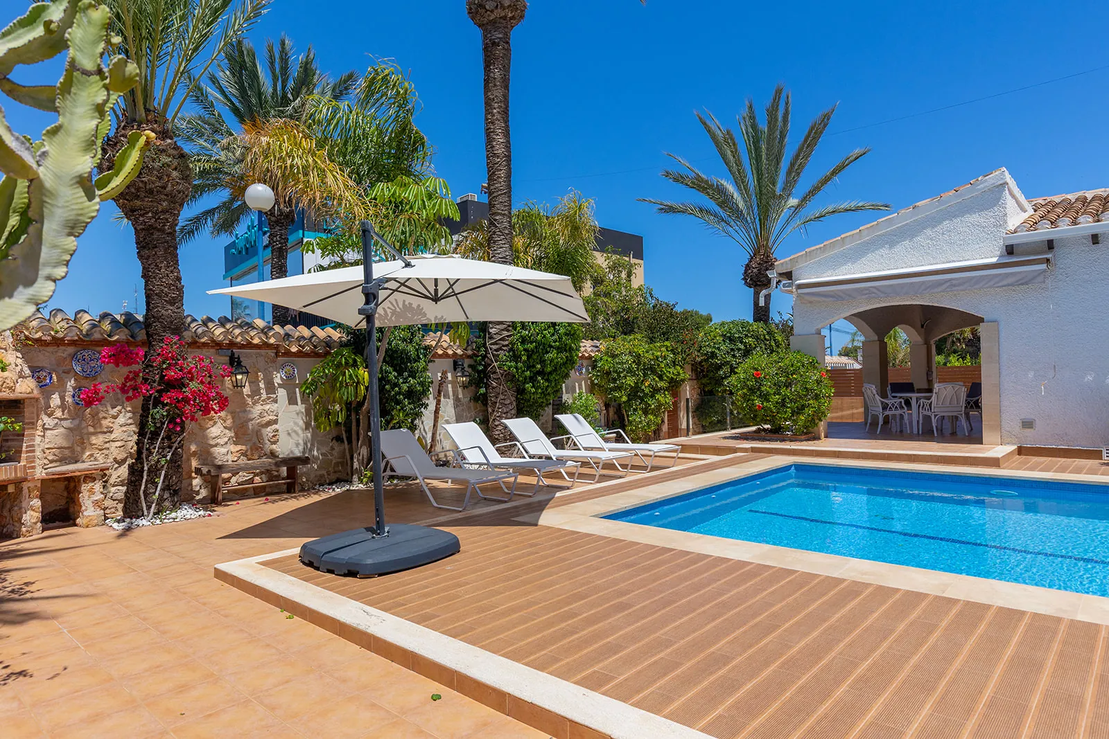 Villa for sale in Orihuela Costa