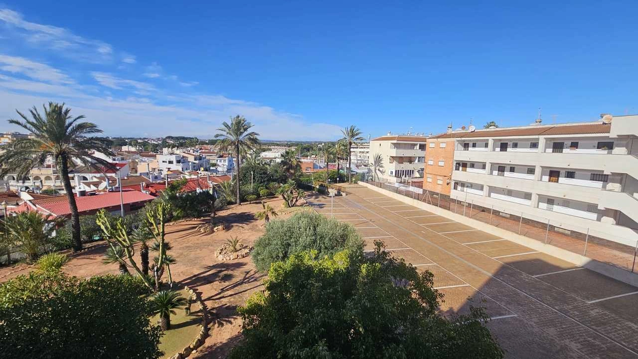 Flat til salg i Mil Palmeras