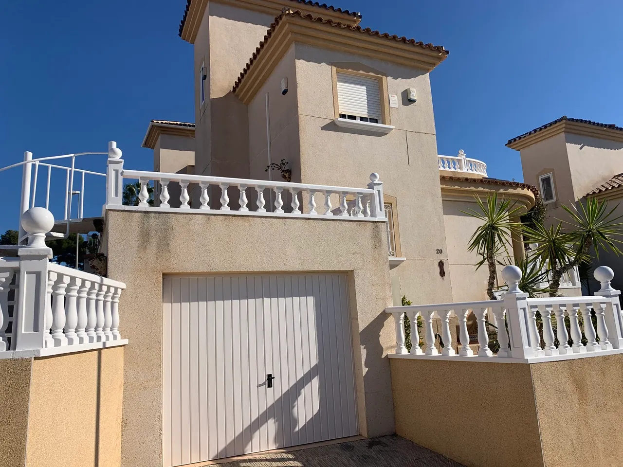 Villa te verkoop in Villamartin, Orihuela Costa