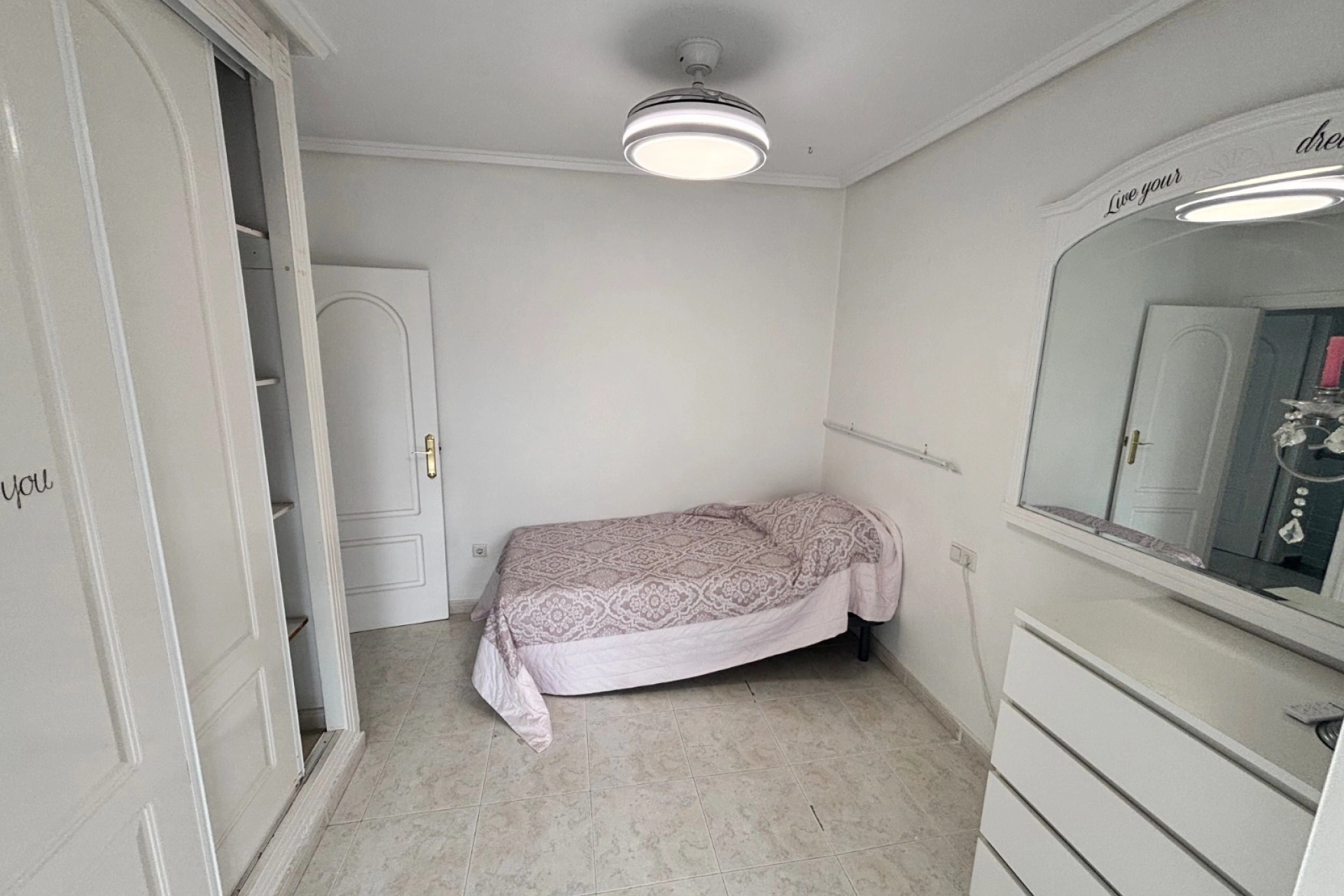 Maison jumelée à la vente à Benijófar