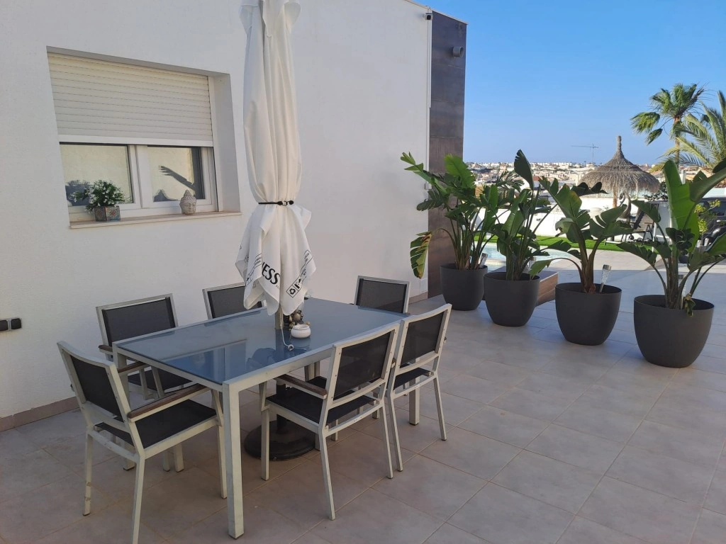 Villa till försäljning i Ciudad Quesada