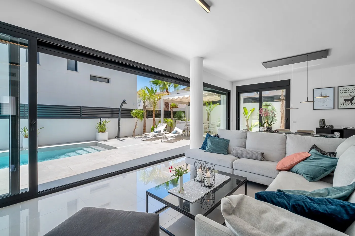 Villa en venta en Guardamar Del Segura