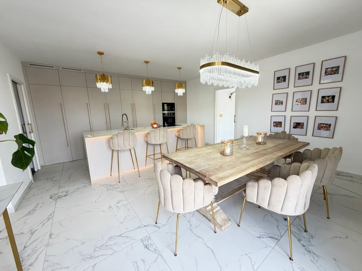 Villa en venta en Villamartin
