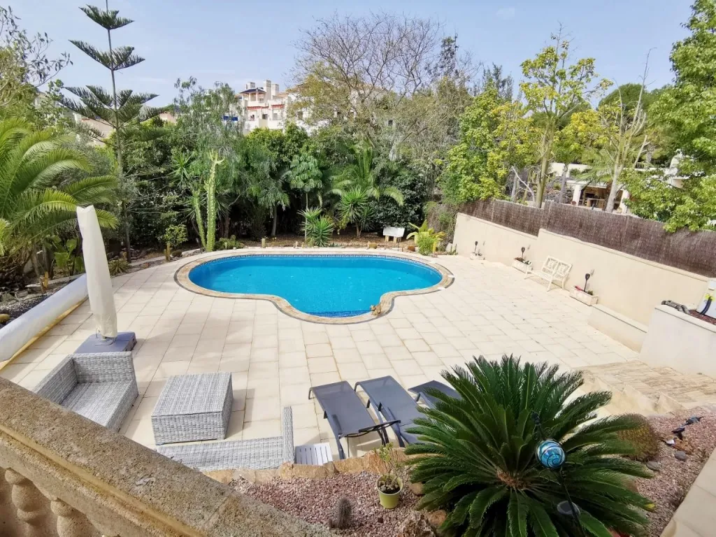 Villa for sale in Las Ramblas Golf Resort