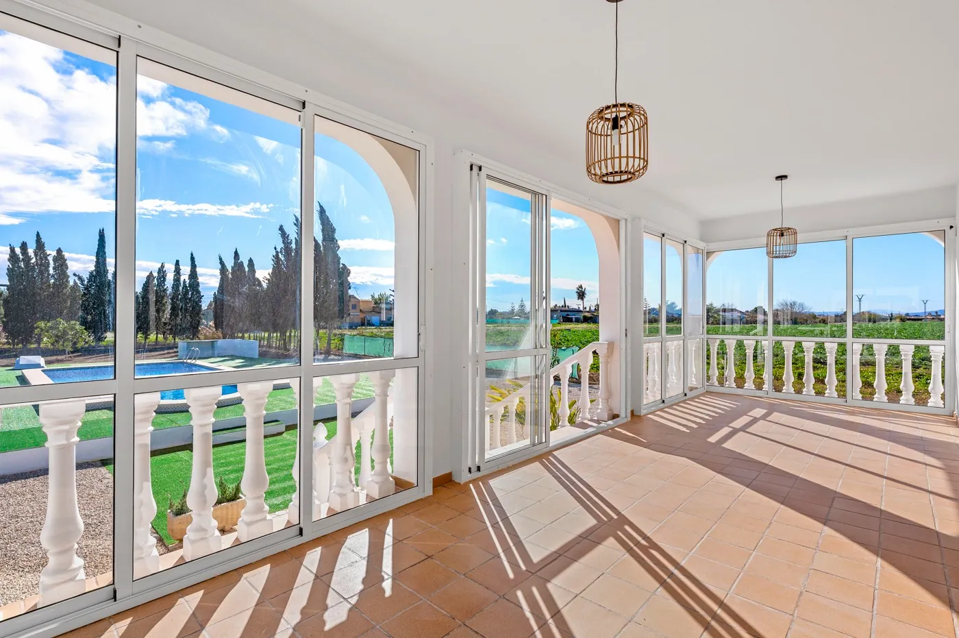 Country house for sale in Dolores