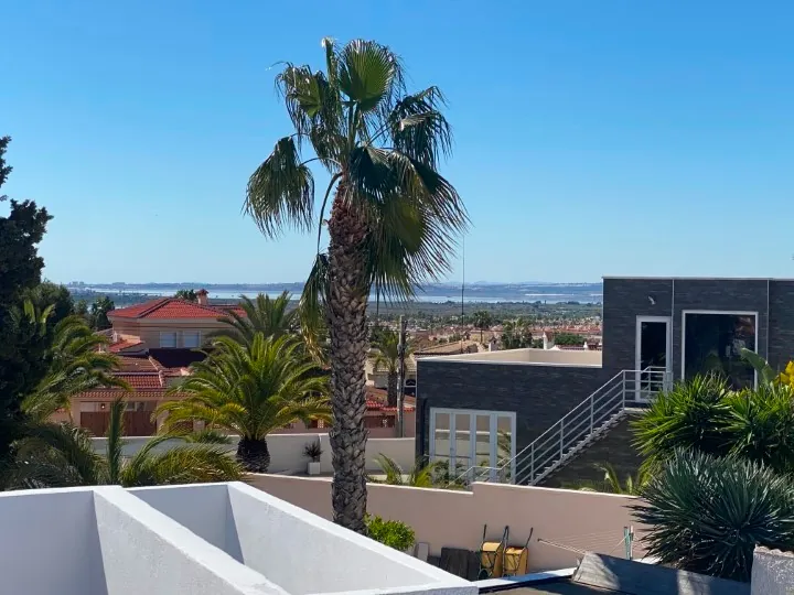 Detached Villa for sale in Ciudad Quesada