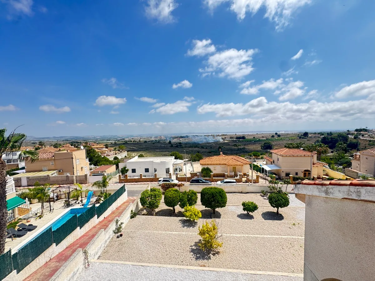 Villa à la vente à San Miguel De Salinas