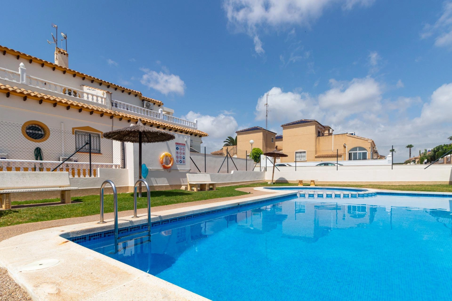 Maison jumelée à la vente à Torrevieja