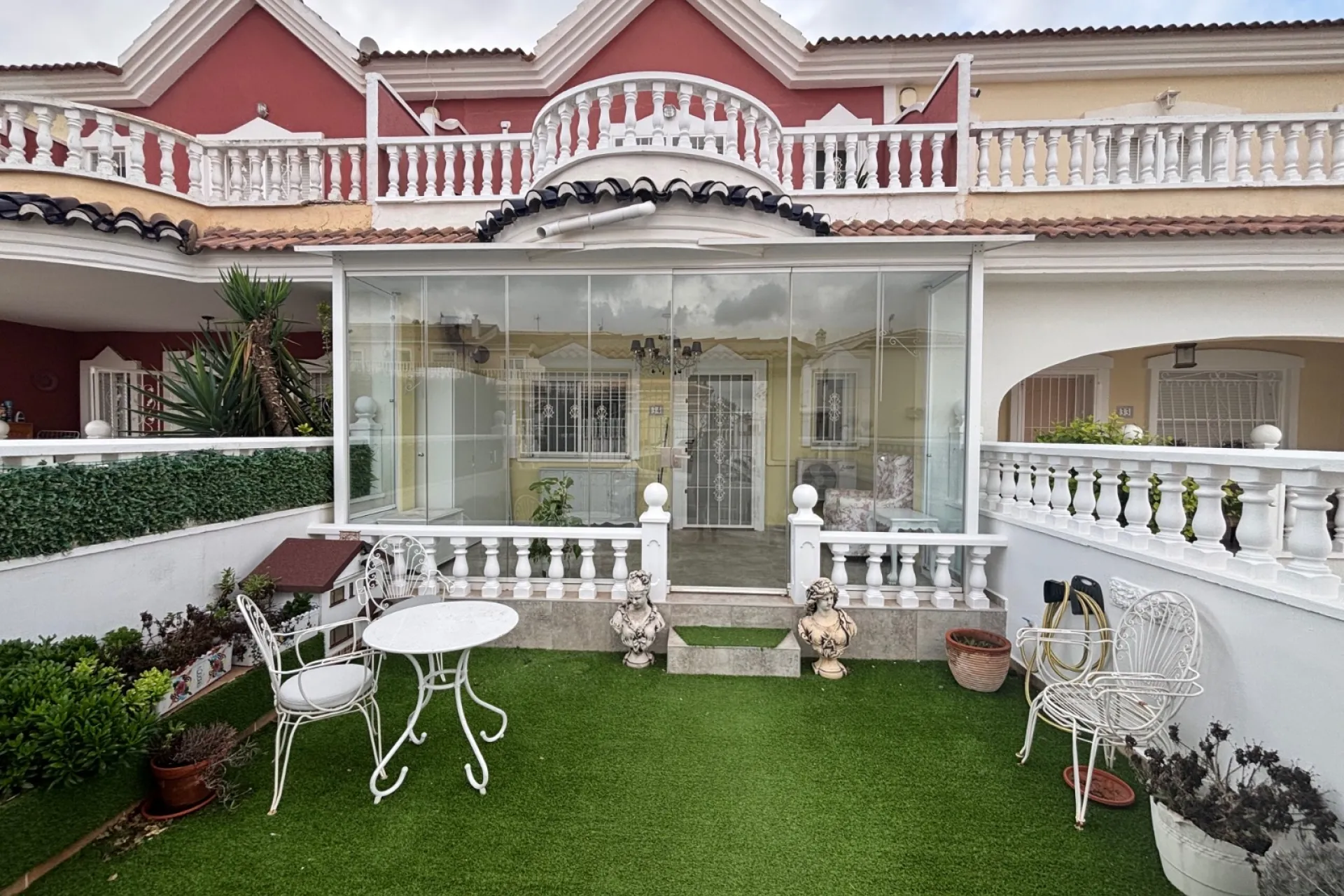 Maison jumelée à la vente à Benijófar