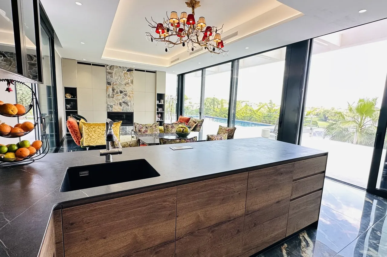 Villa zum verkauf in Las Colinas Golf Resort