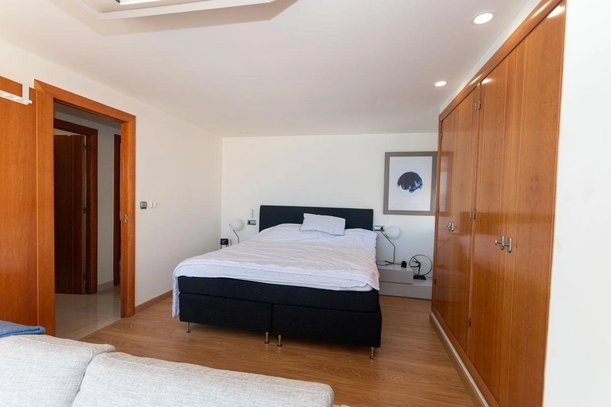 Meerblickwohnung zu verkaufen in Playa del Cura Torrevieja – Renovierte 3-Zimmer, erstklassige Lage