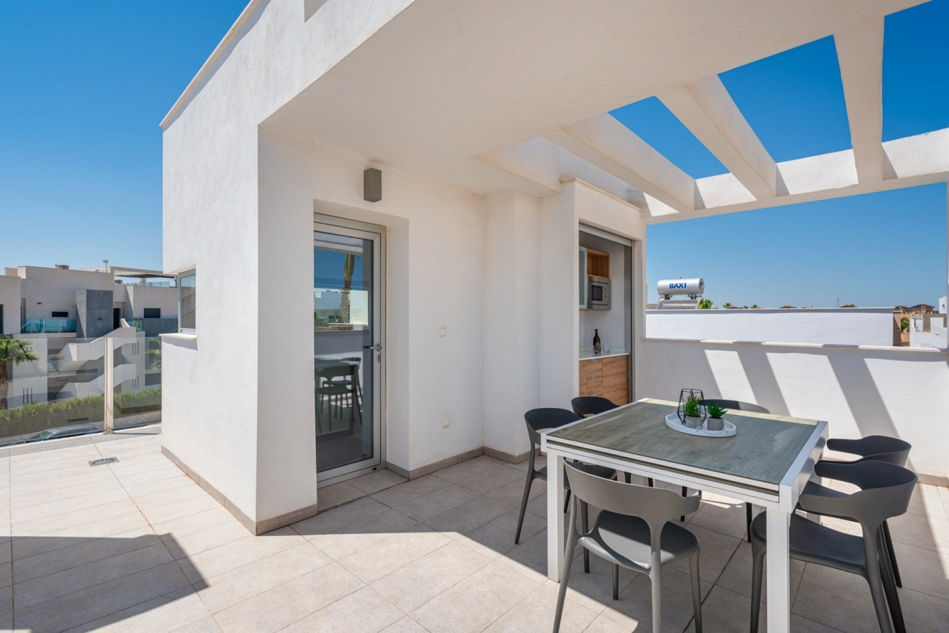 Detached House / Villa à la vente à Guardamar Del Segura