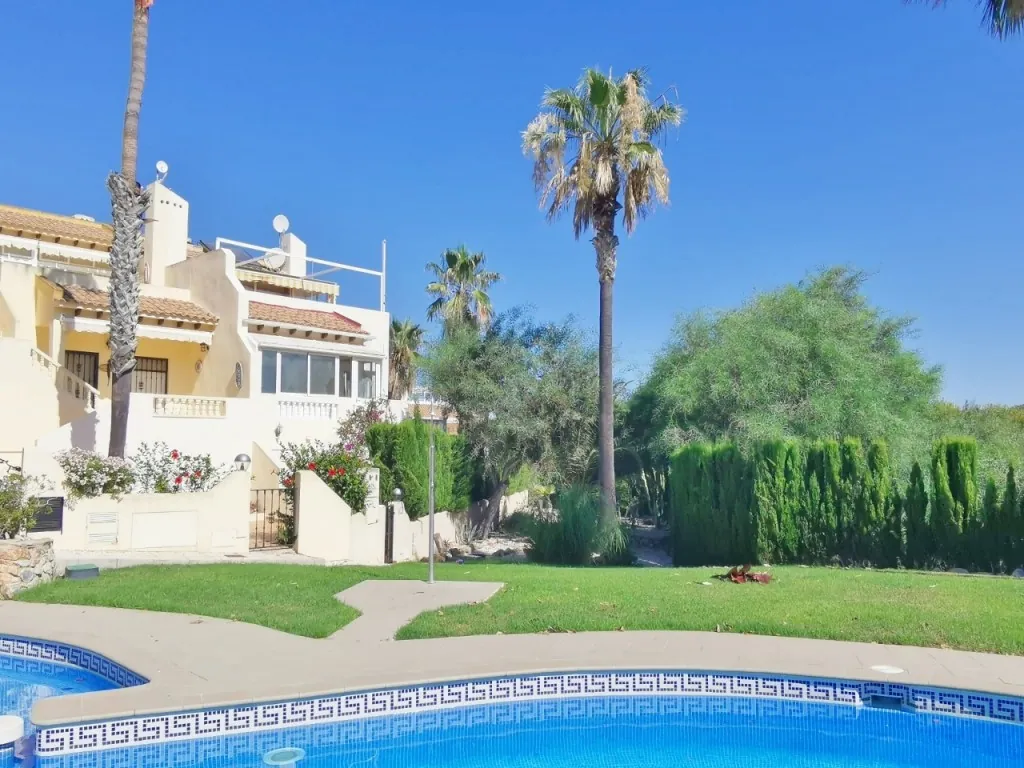 Duplex for sale in Las Ramblas Golf Resort