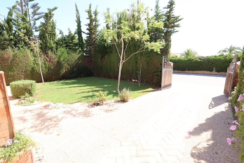 Villa à la vente à Orihuela Costa