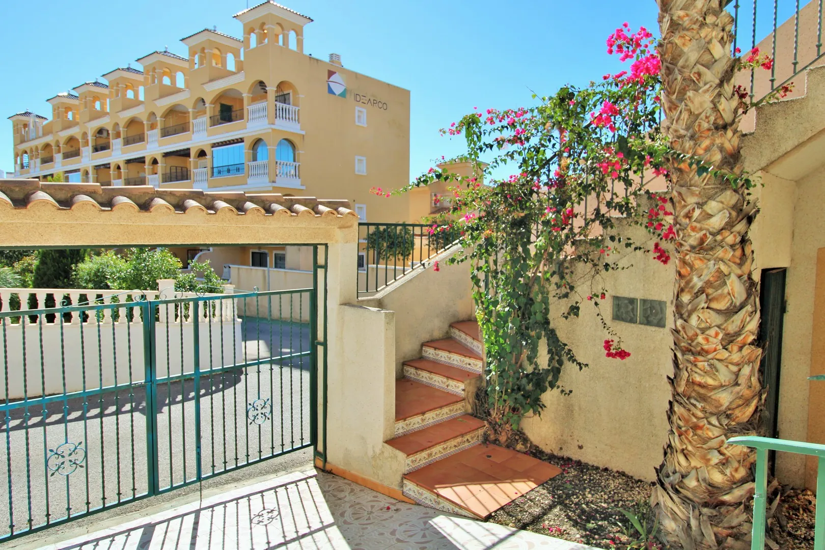 Casa adosada en venta en Villamartin