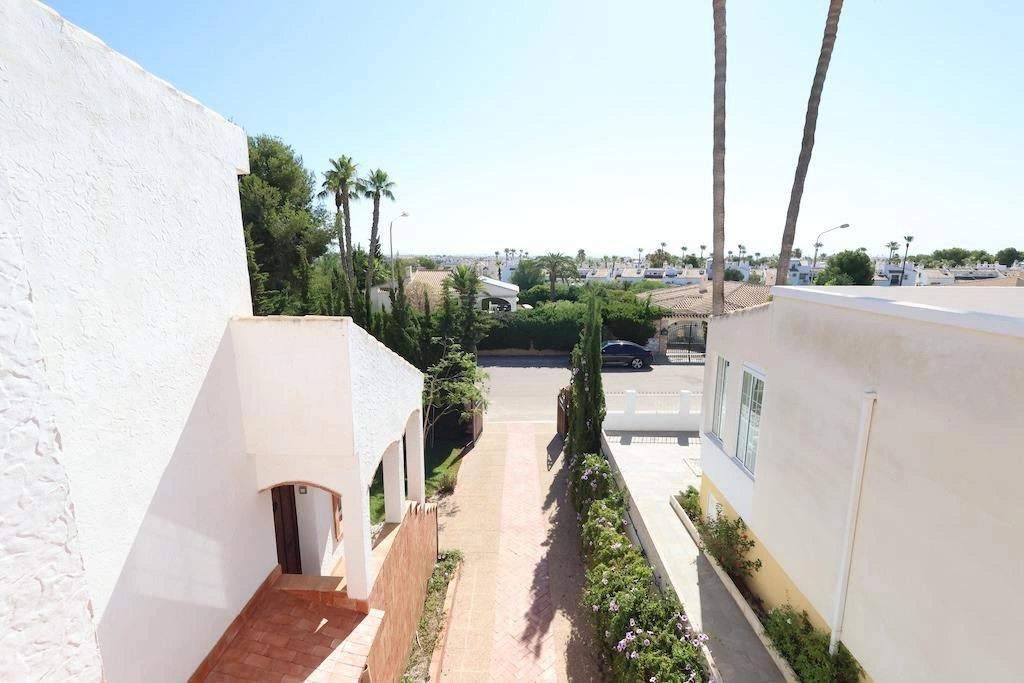 Villa à la vente à Orihuela Costa