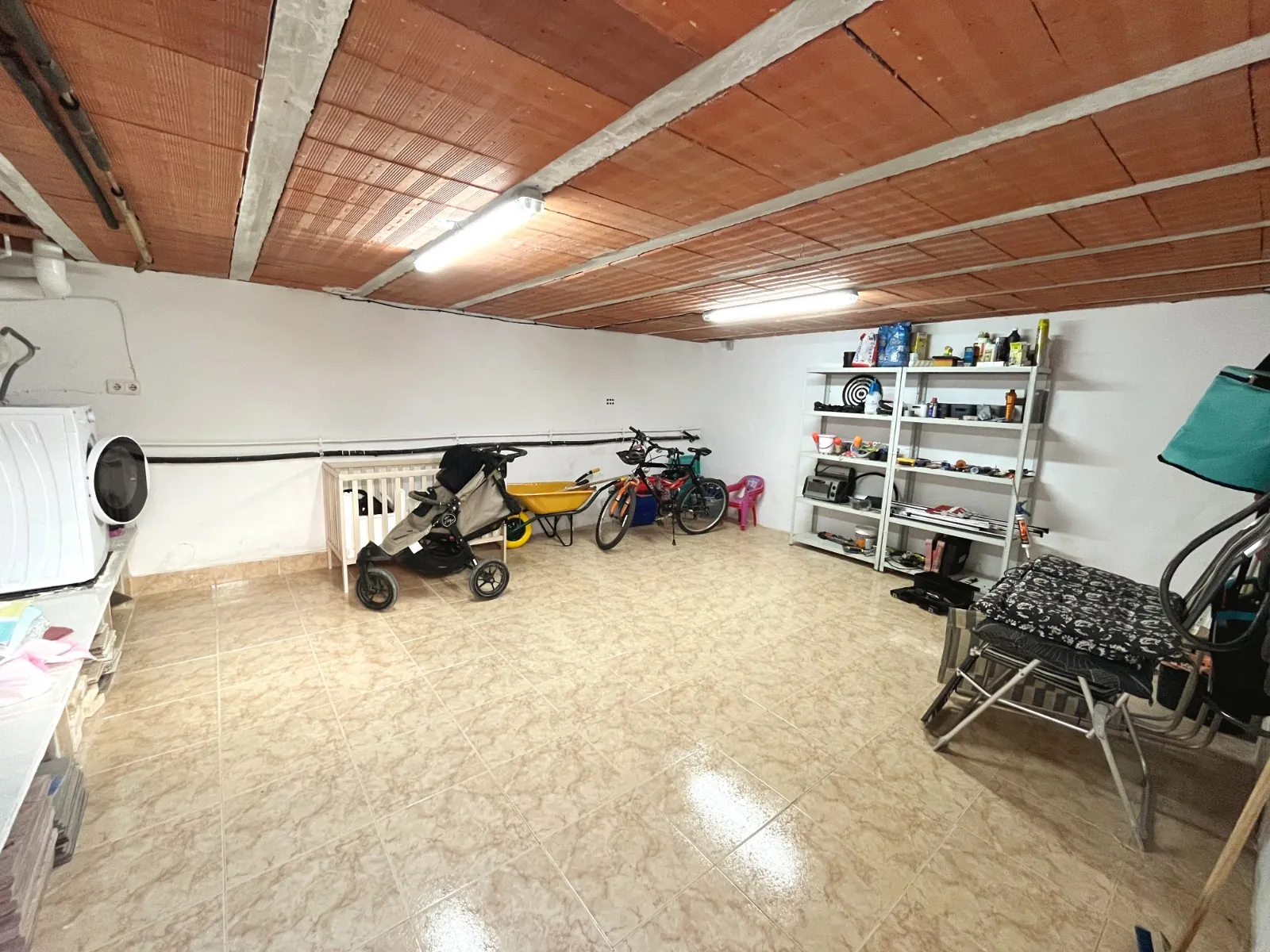 Villa for sale in Benijófar