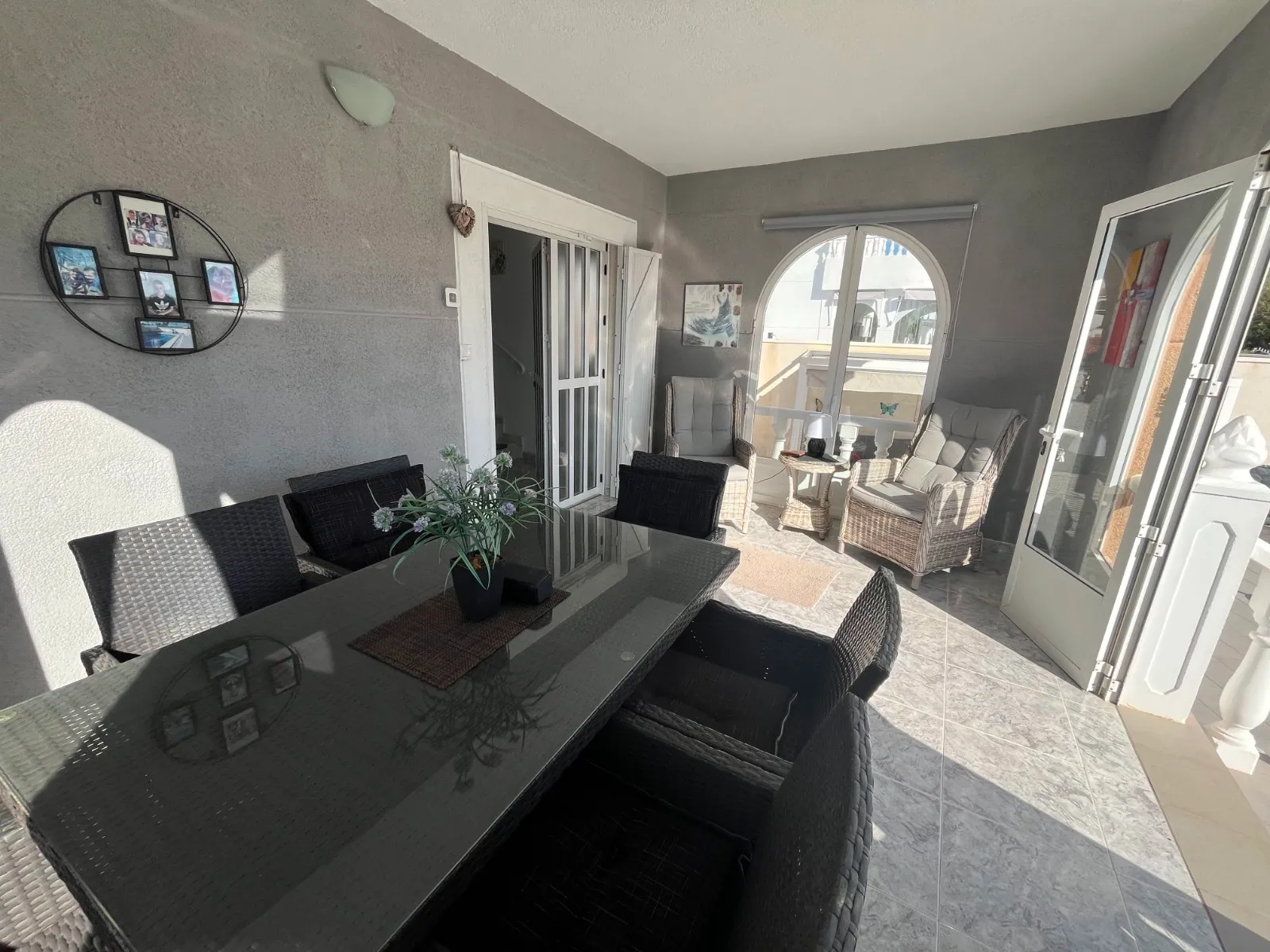 Villa for sale in Benijófar