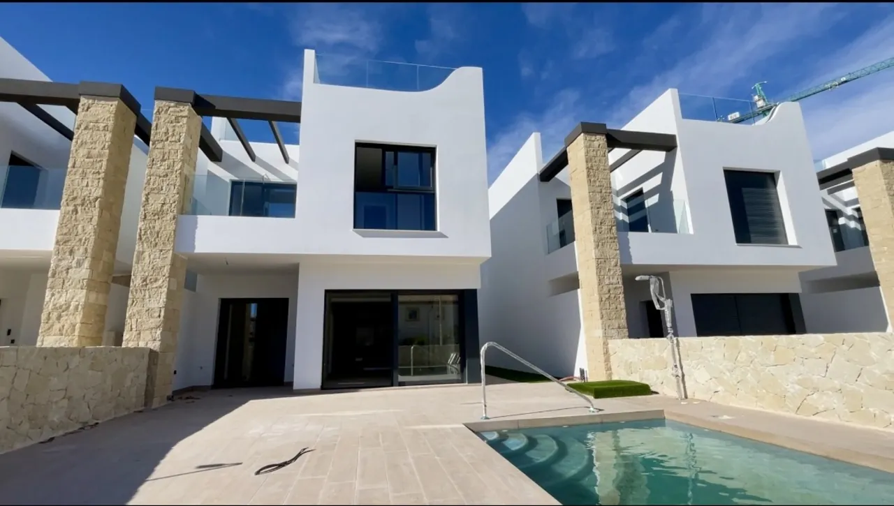 Flat for sale in Pilar De La Horadada