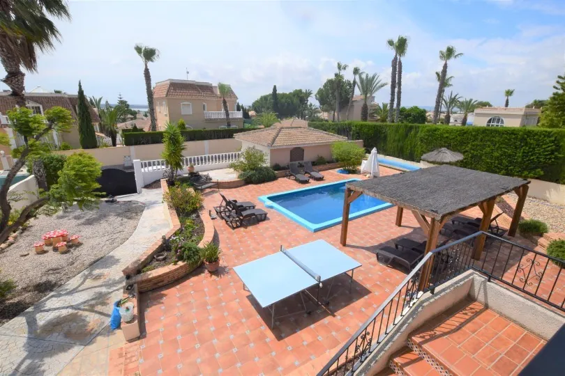 Detached Villa for sale in Ciudad Quesada
