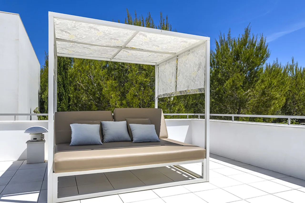 Villa te verkoop in Las Colinas Golf Resort