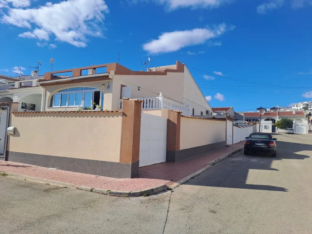 Villa te verkoop in Quesada