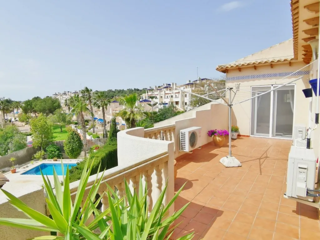 Villa for sale in Las Ramblas Golf Resort