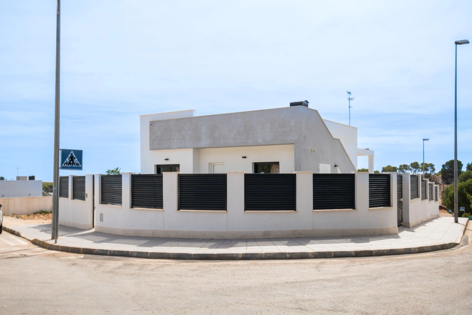 Modern Villa for sale in Pinar de Campoverde