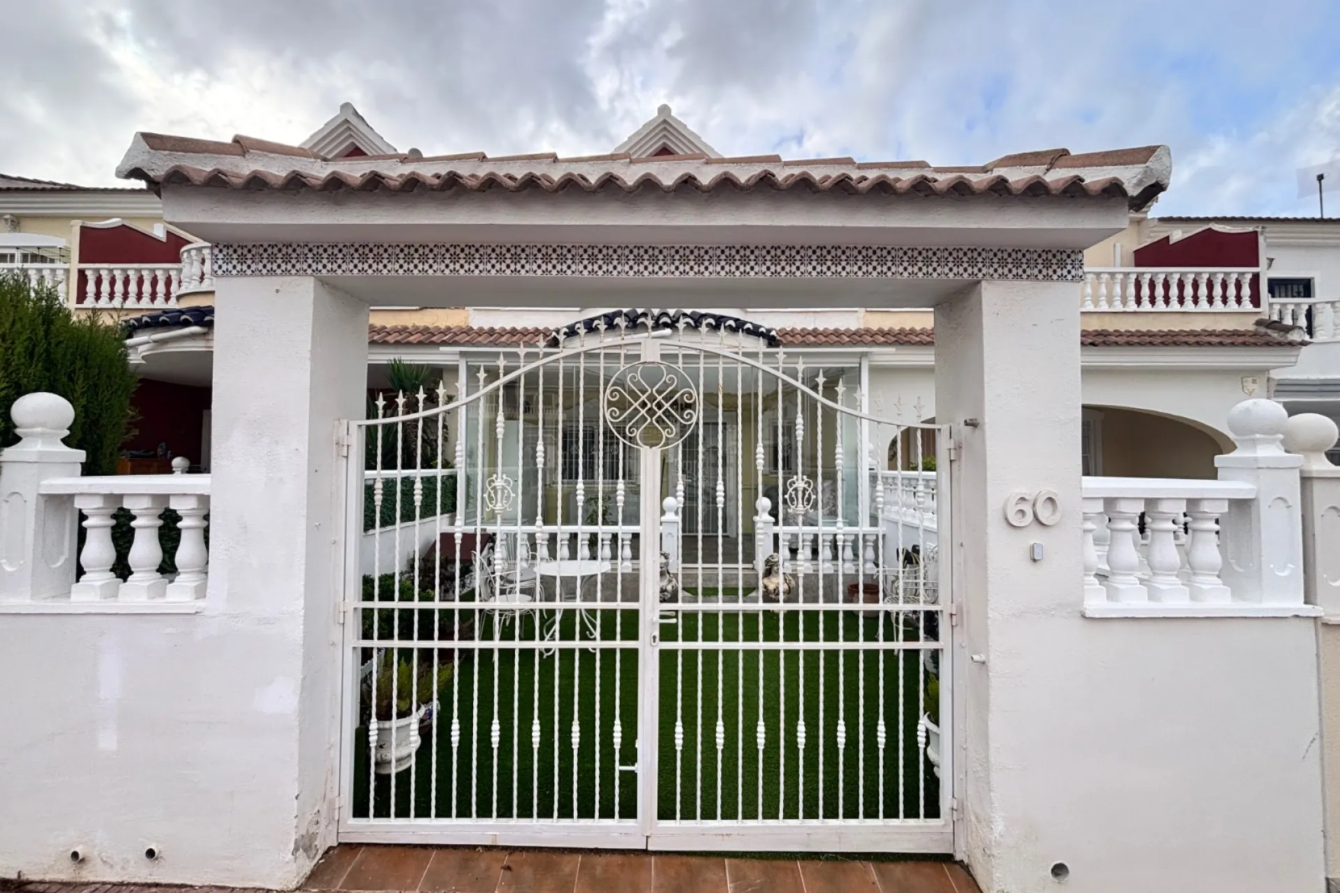 Maison jumelée à la vente à Benijófar