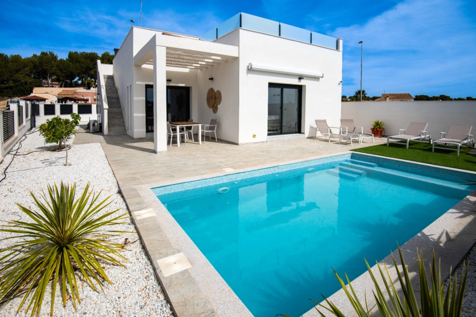 Modern Villa for sale in Pinar de Campoverde