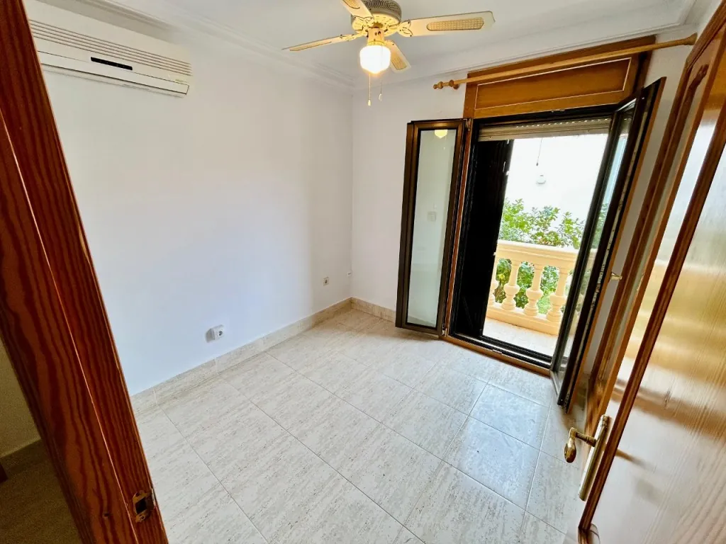 Apartment till försäljning i Guardamar Del Segura