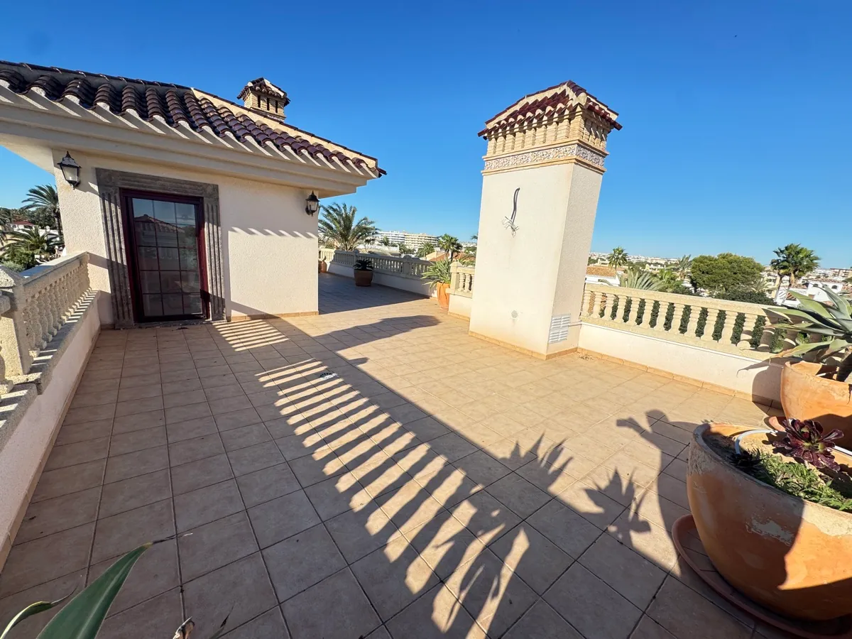 Villa zum verkauf in Cabo Roig
