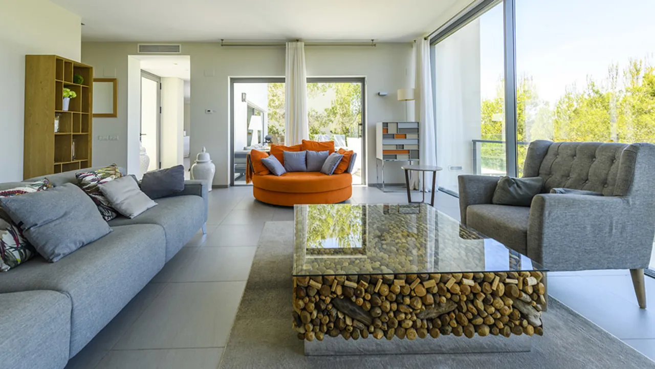 Villa te verkoop in Las Colinas Golf Resort