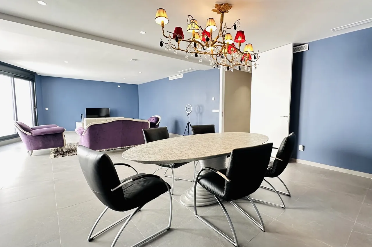 Villa zum verkauf in Las Colinas Golf Resort