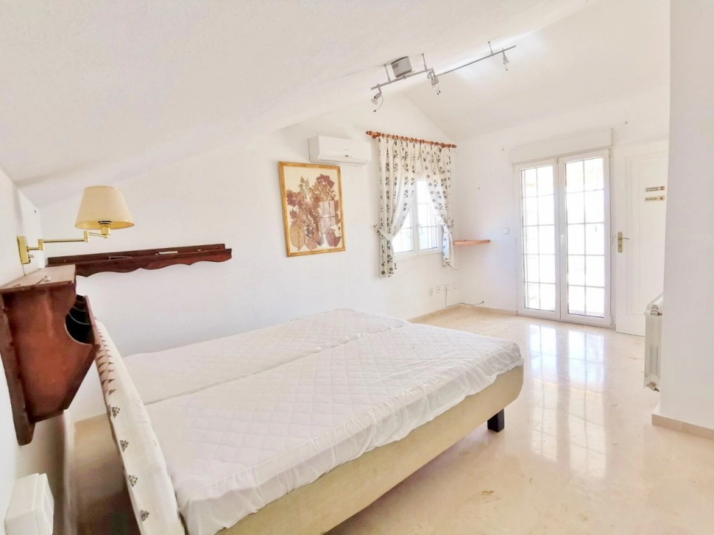 Duplex for sale in Las Ramblas Golf Resort