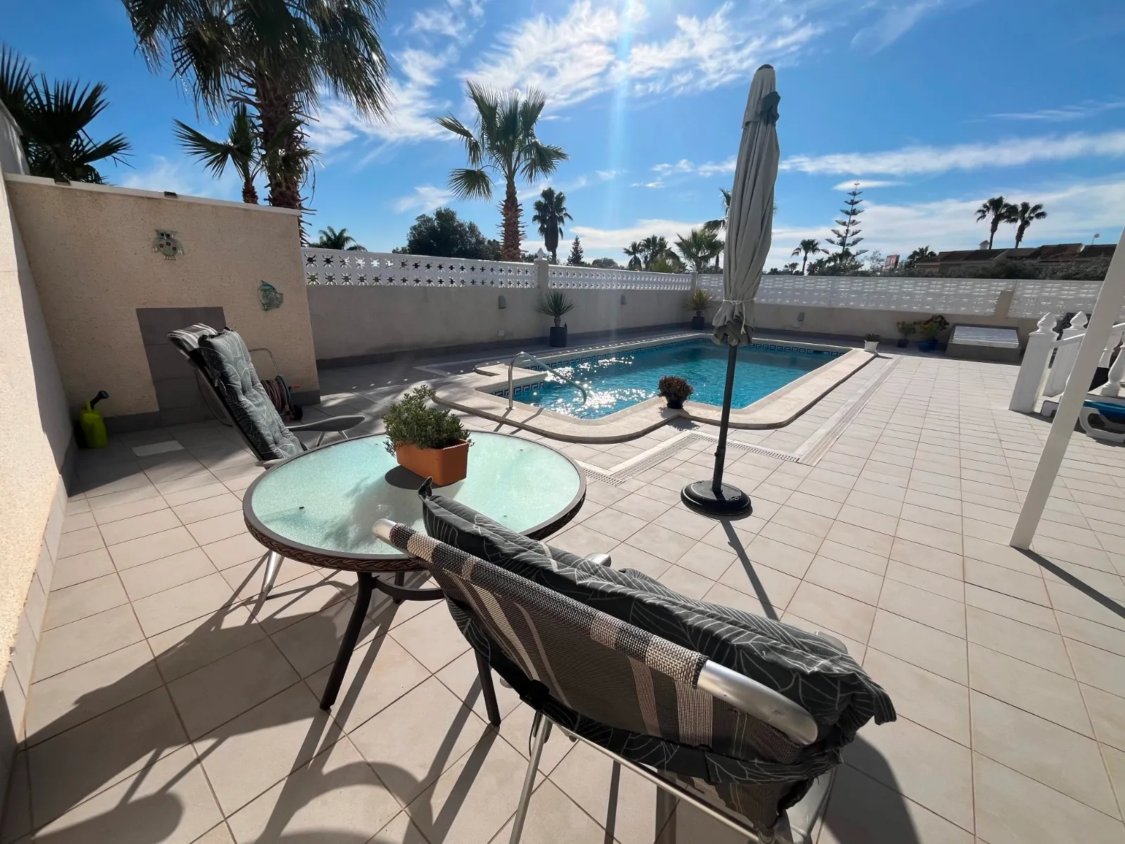 Villa for sale in Benijófar