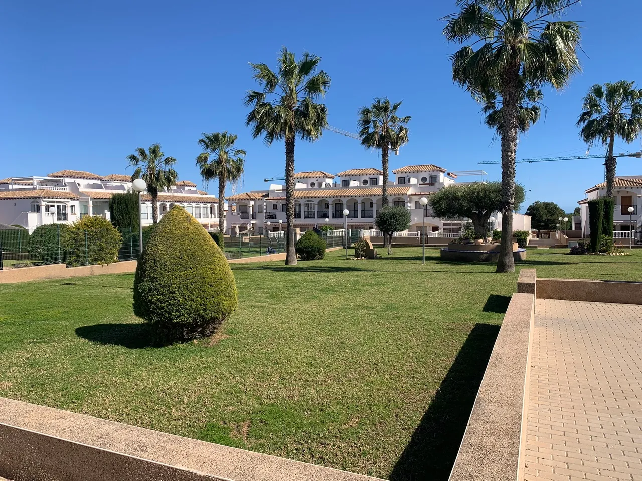 Terraced house for sale in Punta Prima