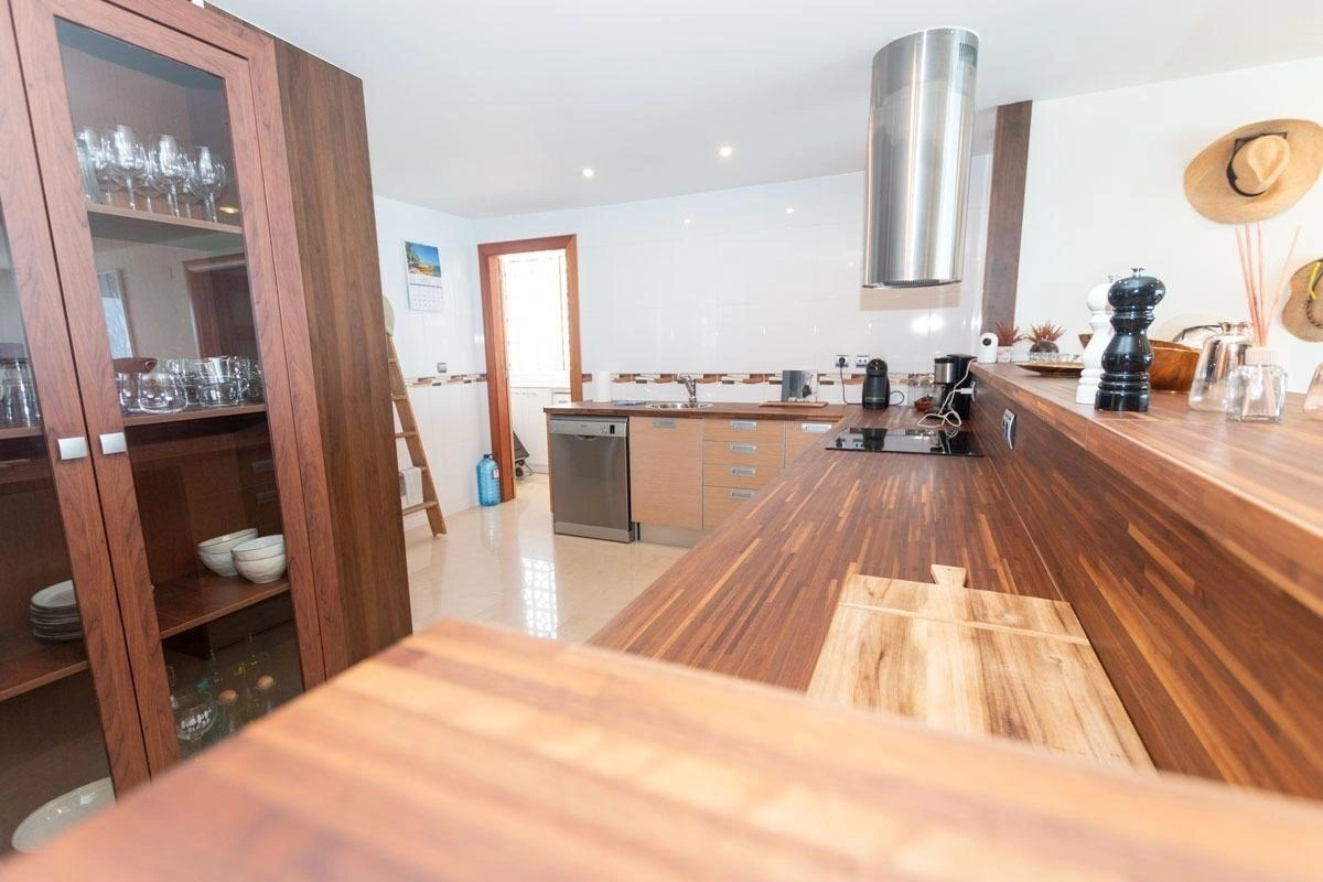 Meerblickwohnung zu verkaufen in Playa del Cura Torrevieja – Renovierte 3-Zimmer, erstklassige Lage