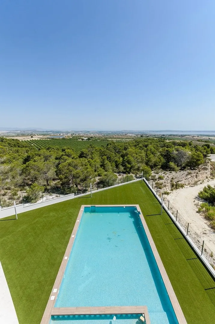 Bungalow for sale in San Miguel De Salinas