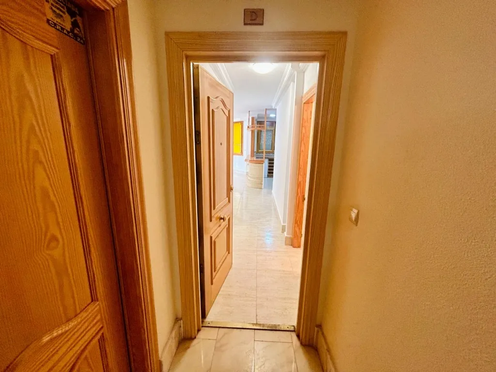 Apartment till försäljning i Guardamar Del Segura