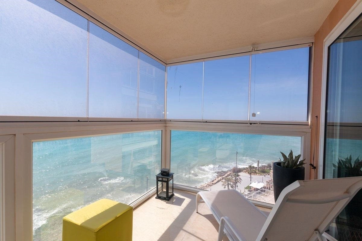 Meerblickwohnung zu verkaufen in Playa del Cura Torrevieja – Renovierte 3-Zimmer, erstklassige Lage