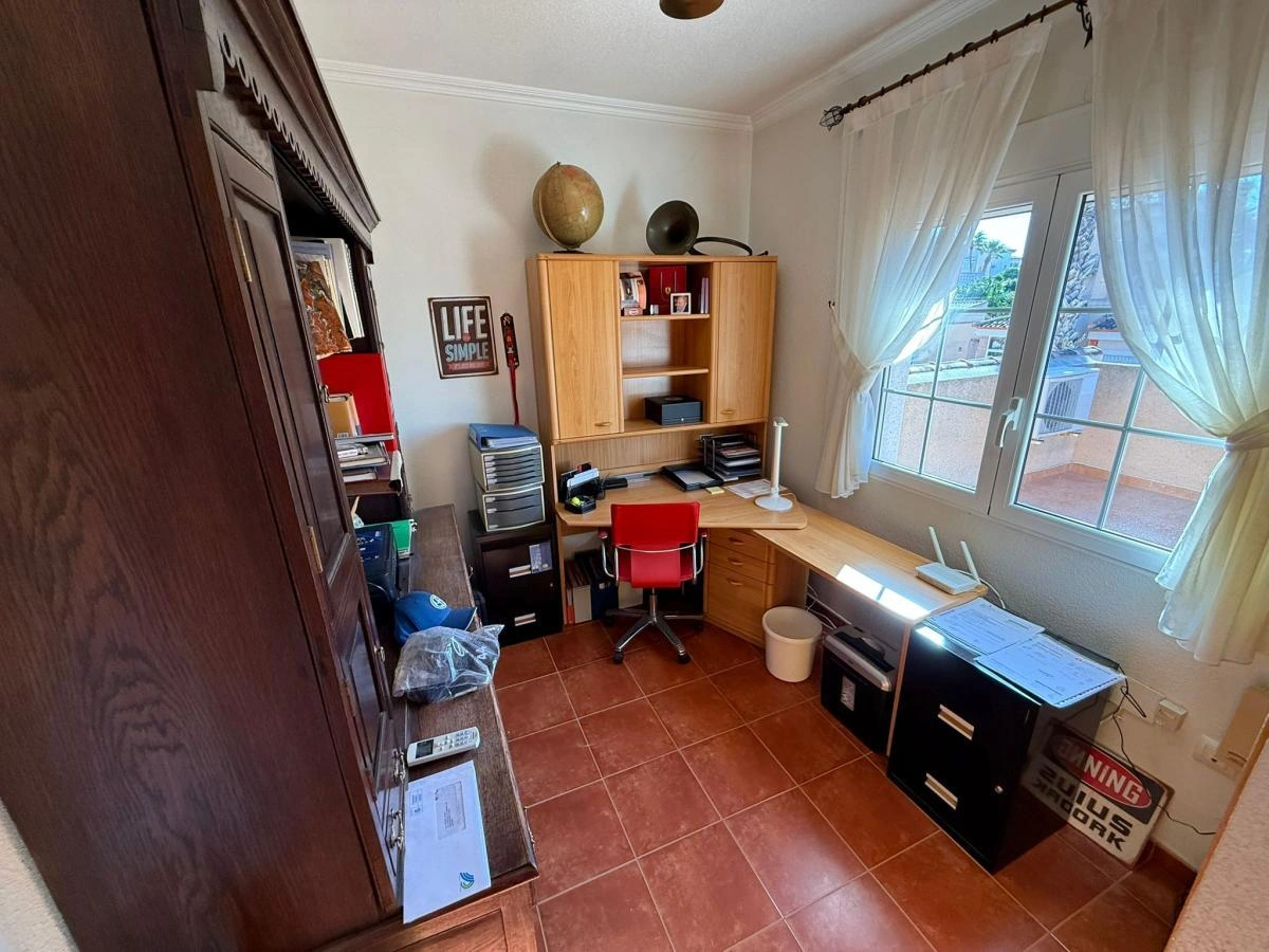 Detached Villa for sale in San Miguel De Salinas
