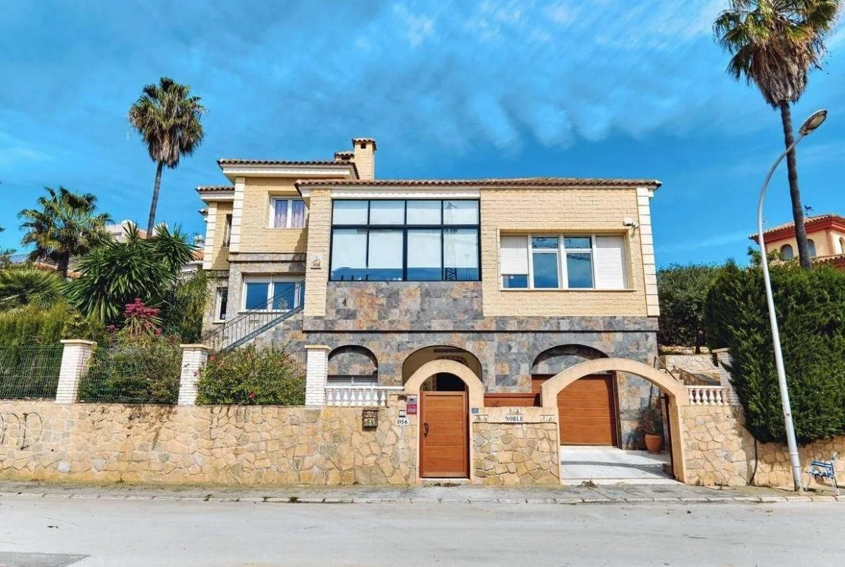 Detached Villa te verkoop in Campoamor