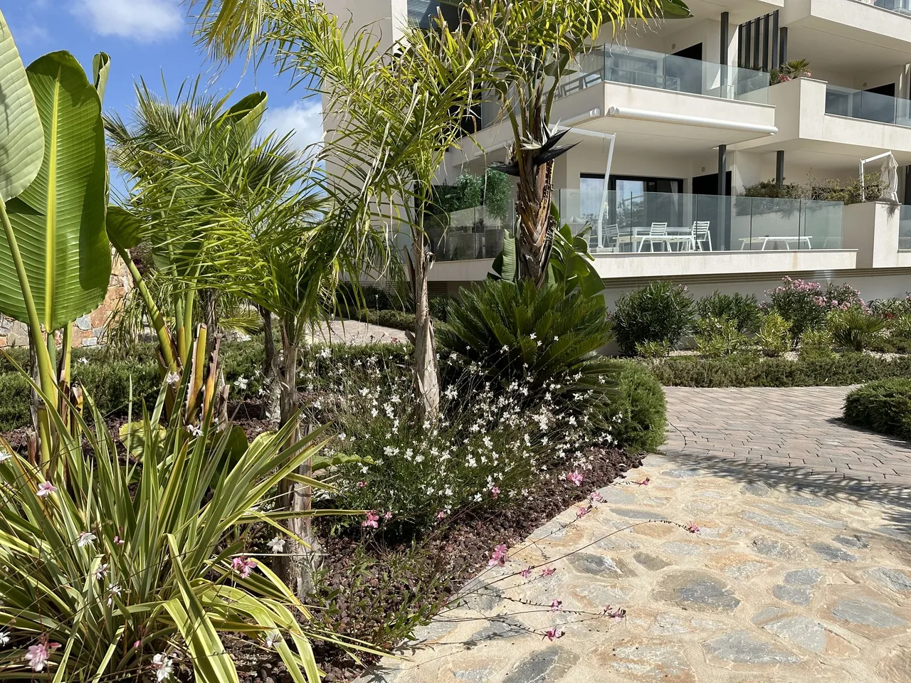Flat til salg i Las Colinas Golf Resort