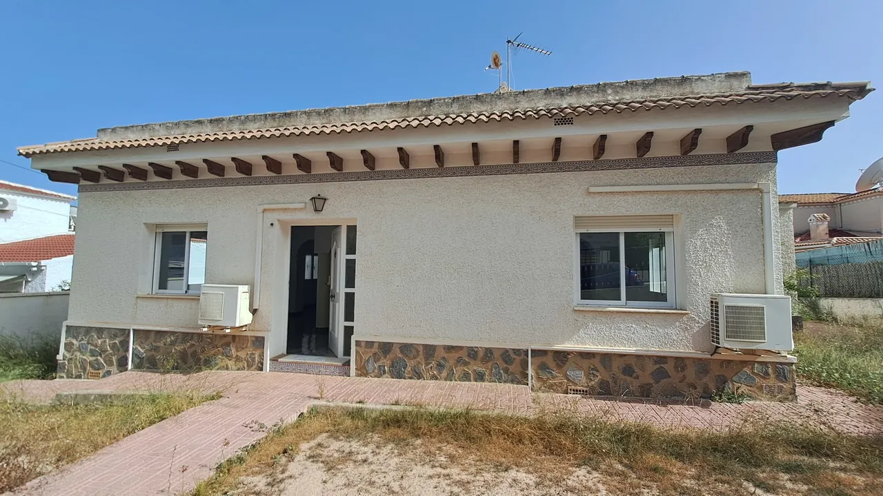 Chalet/Villa en venta en Villamartin