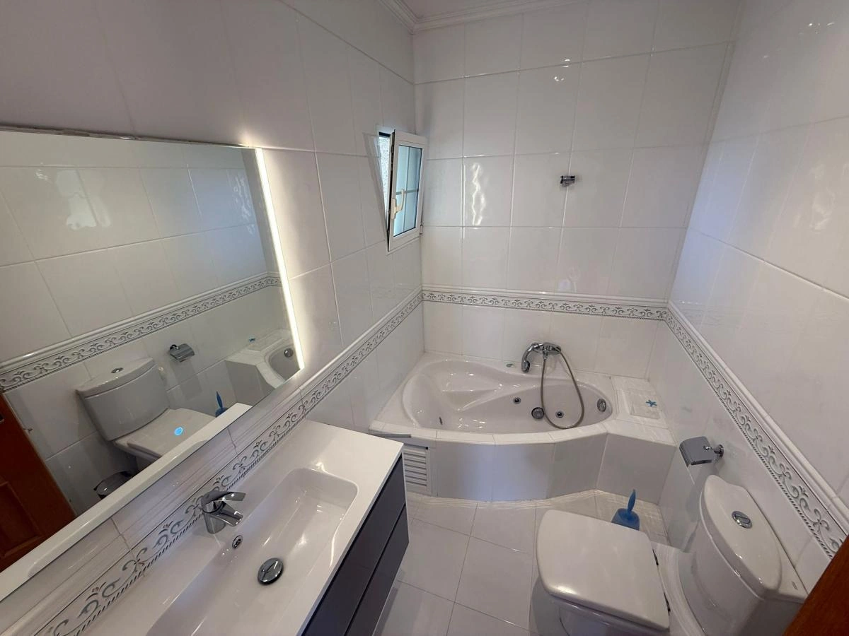 Detached Villa for sale in San Miguel De Salinas