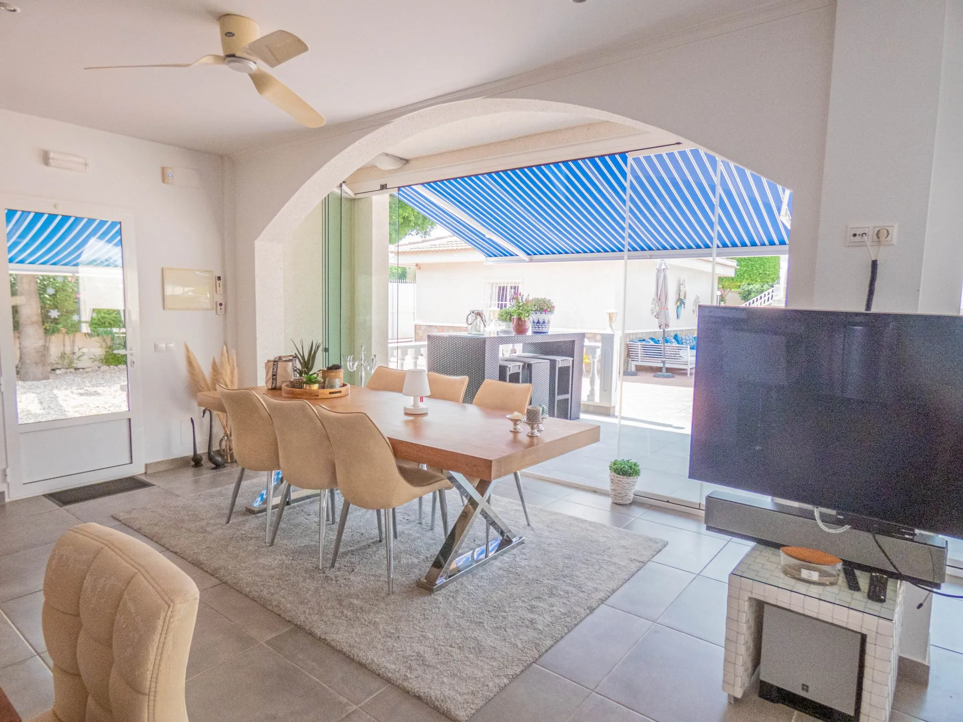 Villa till försäljning i Ciudad Quesada
