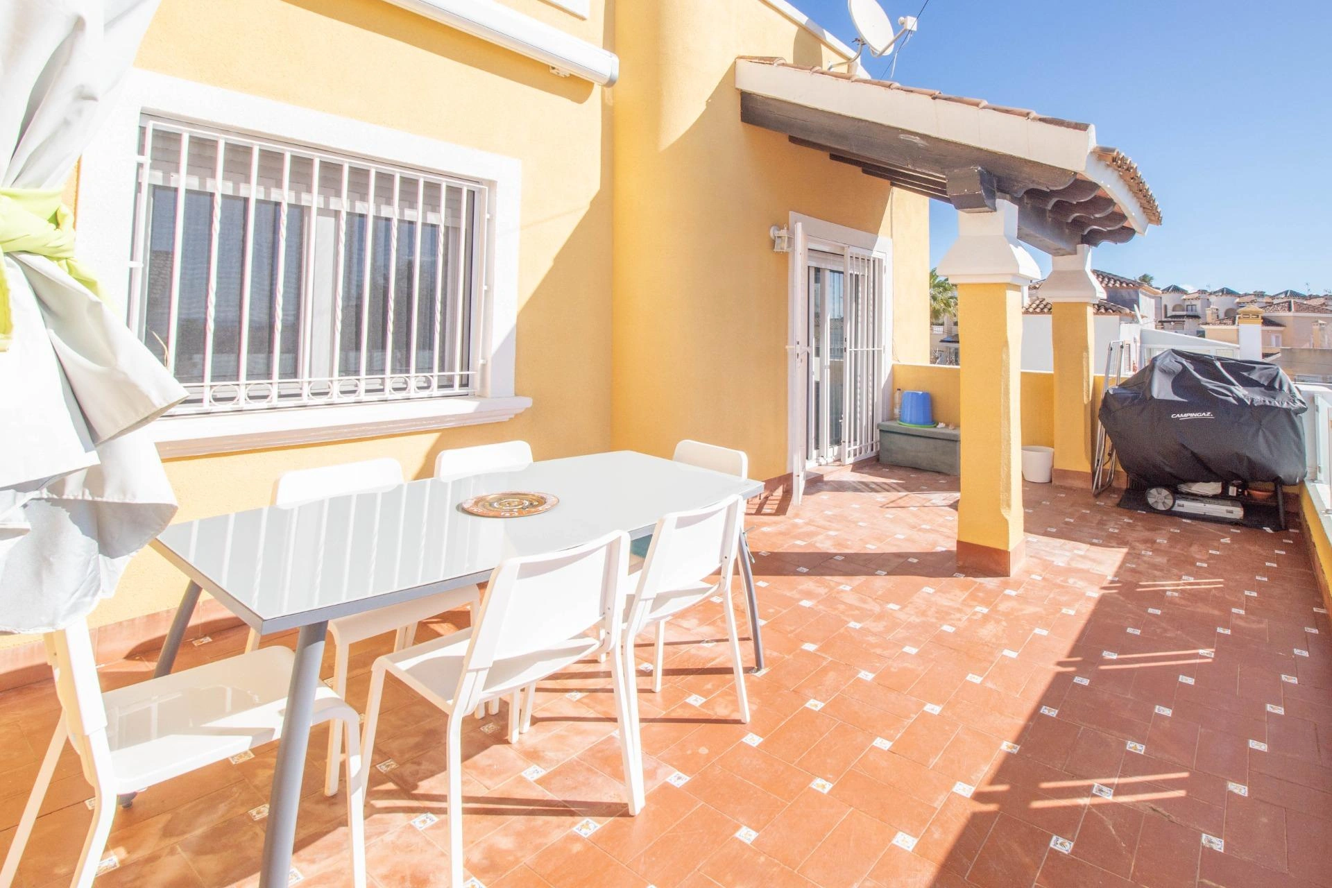Villa for sale in San Miguel De Salinas