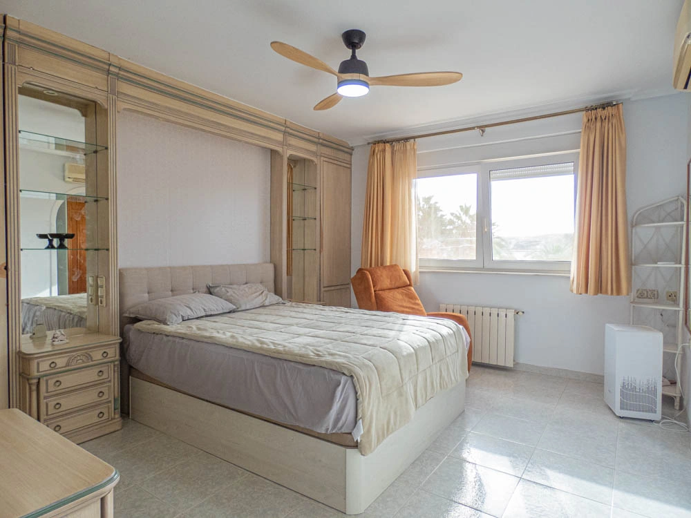 Villa à la vente à San Miguel De Salinas