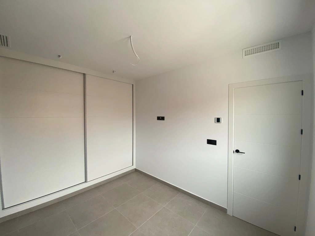 Villa for sale in Los Alcazares